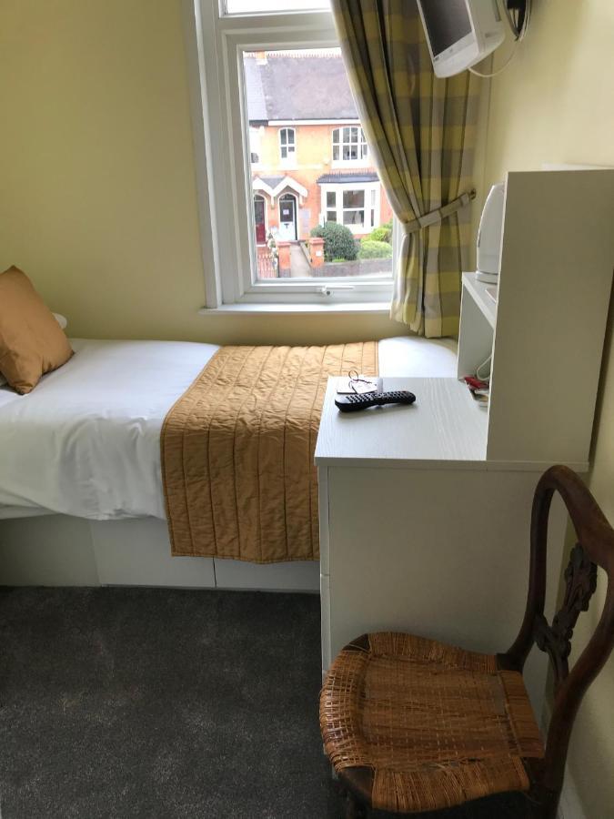 Broadlands Guest House Stratford-upon-Avon Eksteriør billede